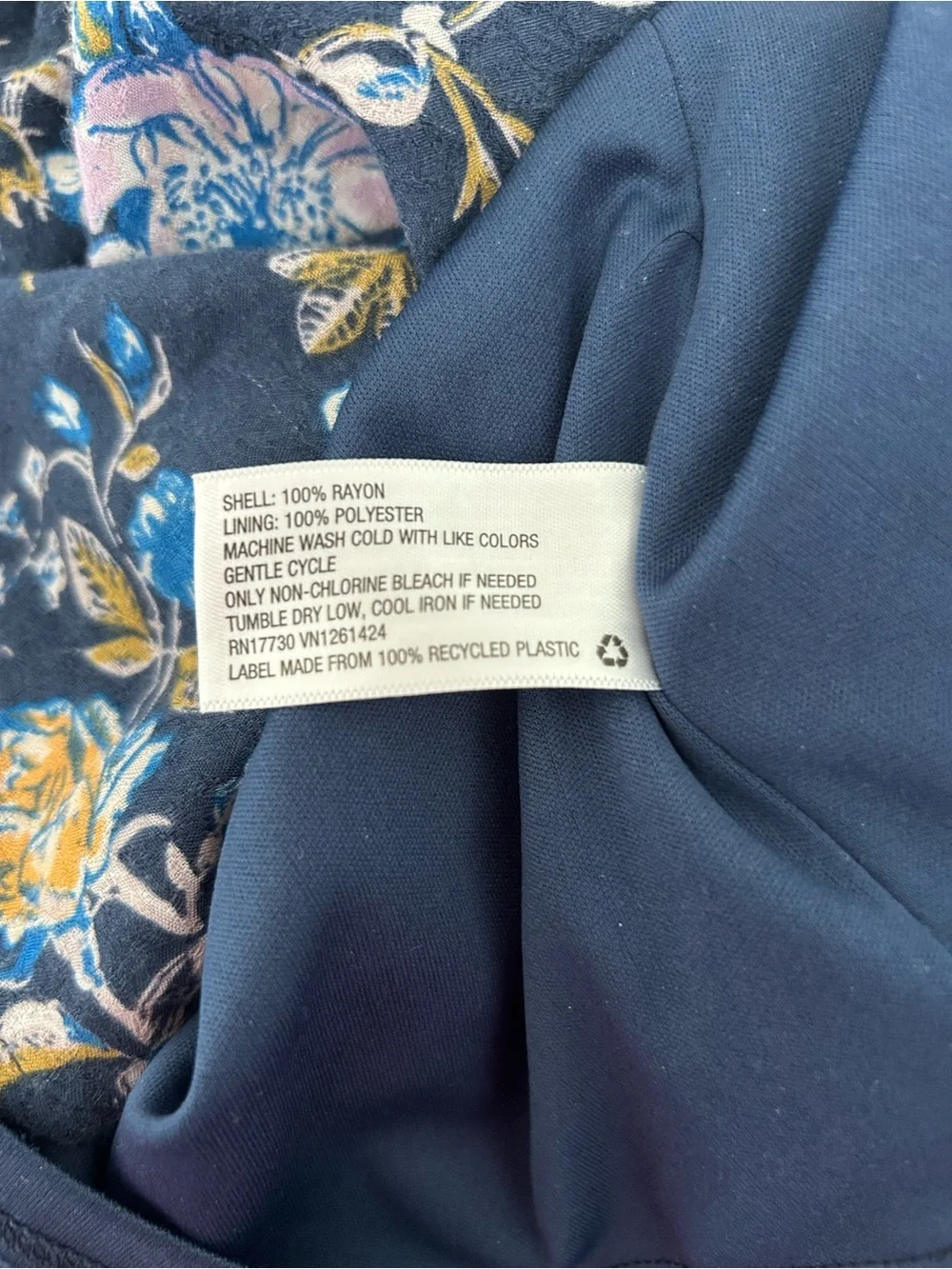 xhilaration for Target Floral V-Neck Flowy Navy Women’s Dress Fully Lined EUC 1X